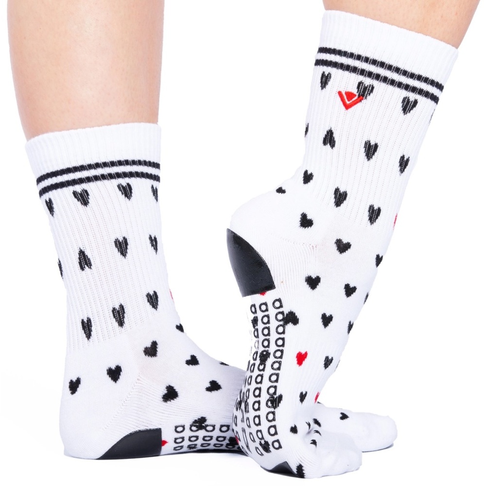 Arebesk Women's White Heart-Print Grip Socks NIP